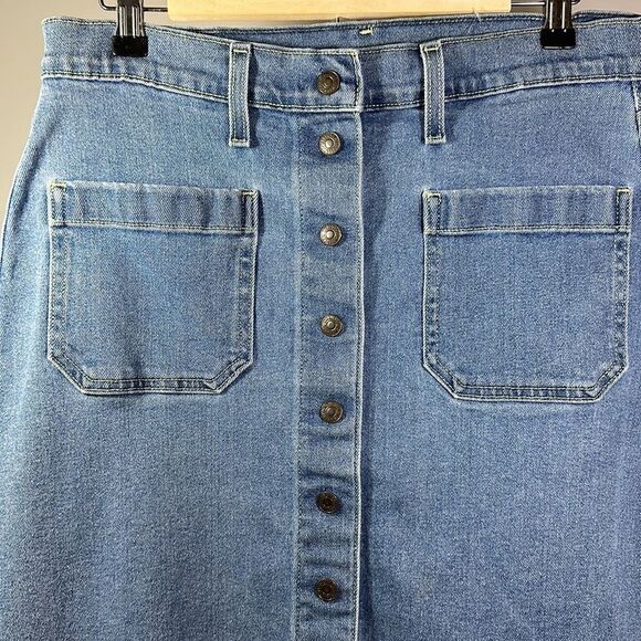 LEVI’S Women’s Snap Down Denim Jean Skirt Blue Size 30 - Picture 4 of 10